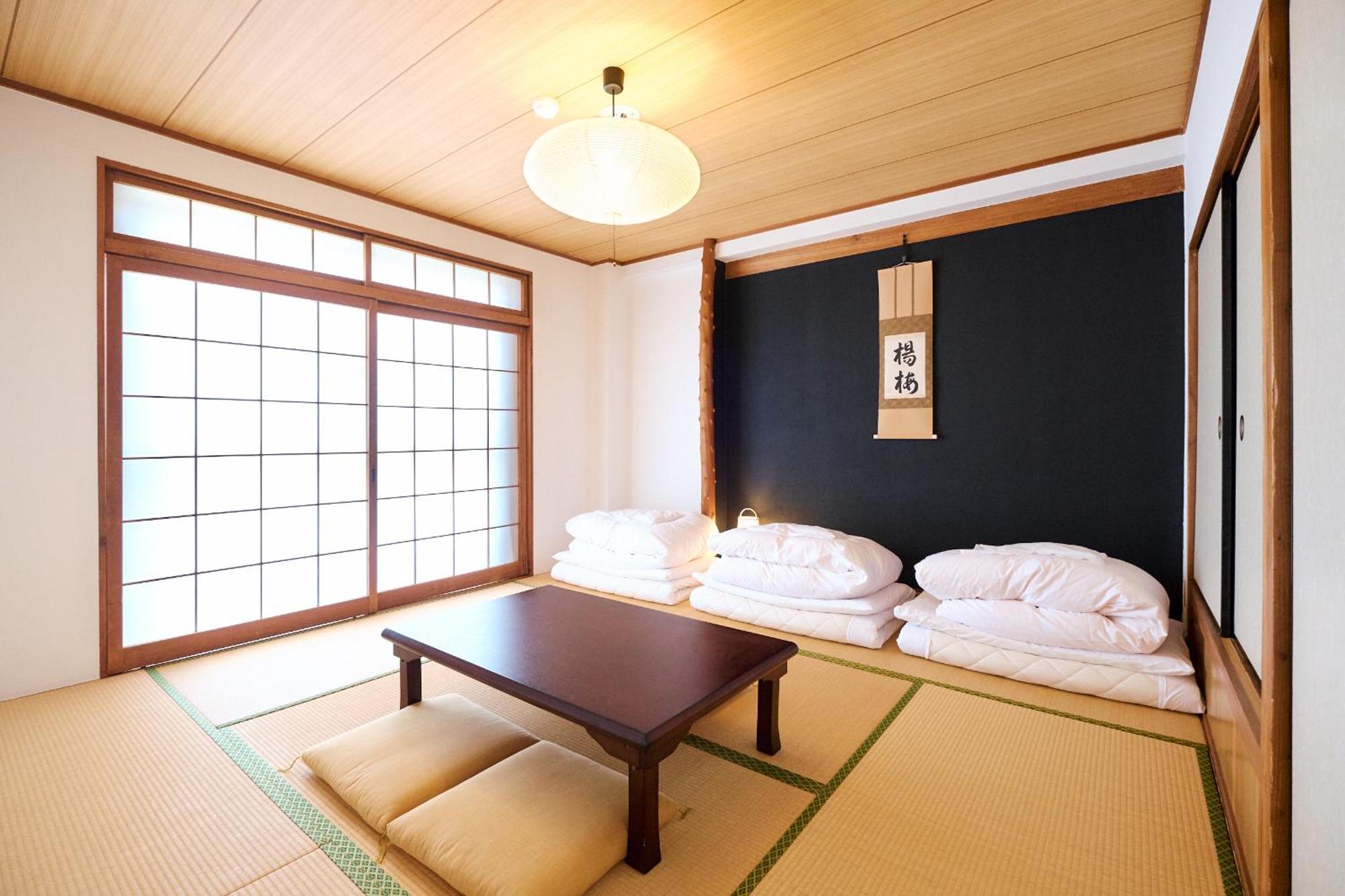 J-Hoppers Lake Biwa Guesthouse Otsu Kamer foto